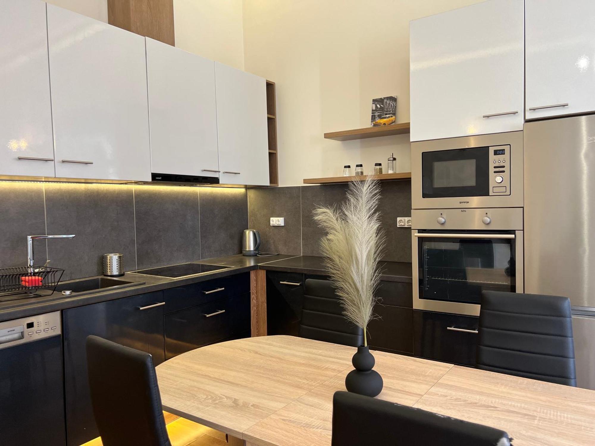 P9 By Small Home بودابست المظهر الخارجي الصورة