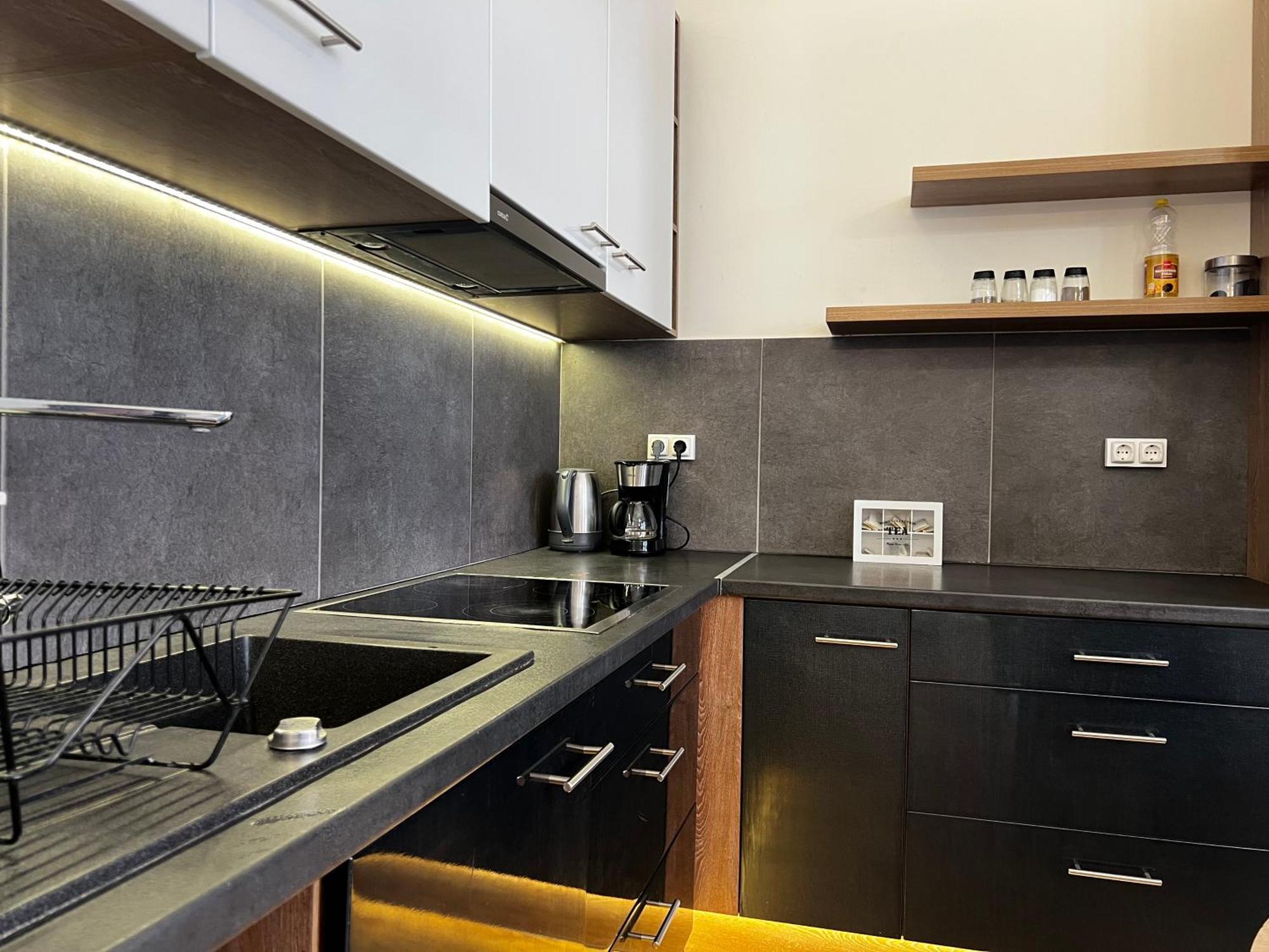 P9 By Small Home بودابست المظهر الخارجي الصورة